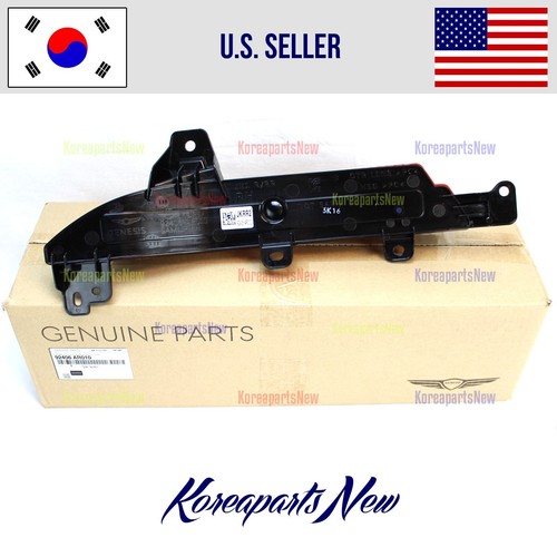 REAR Bumper Reflector Lamp Right PASSENGER Side ⭐GENUINE⭐ Genesis GV70 2022-2025 - Picture 2 of 2