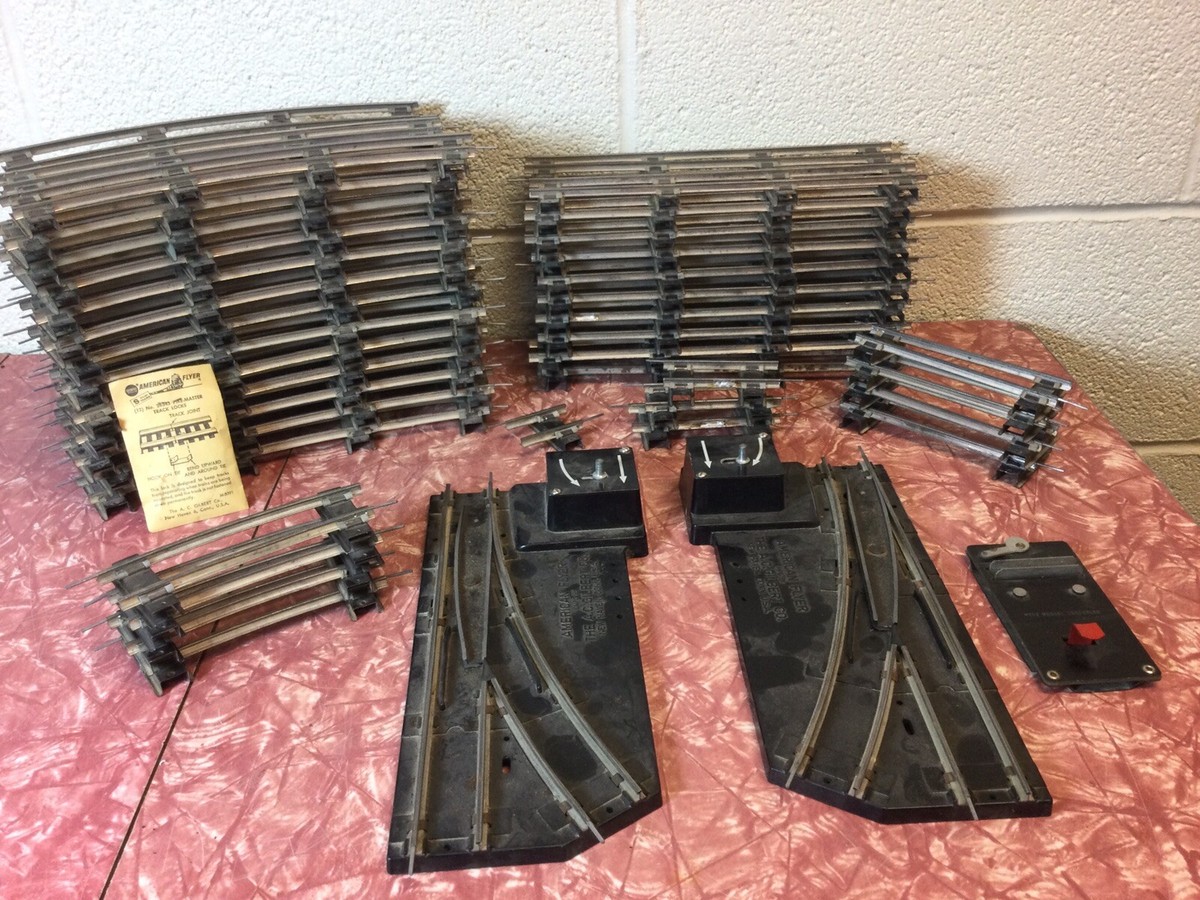 71 Pieces Gilbert American Flyer S Gauge Curved & Straight Track