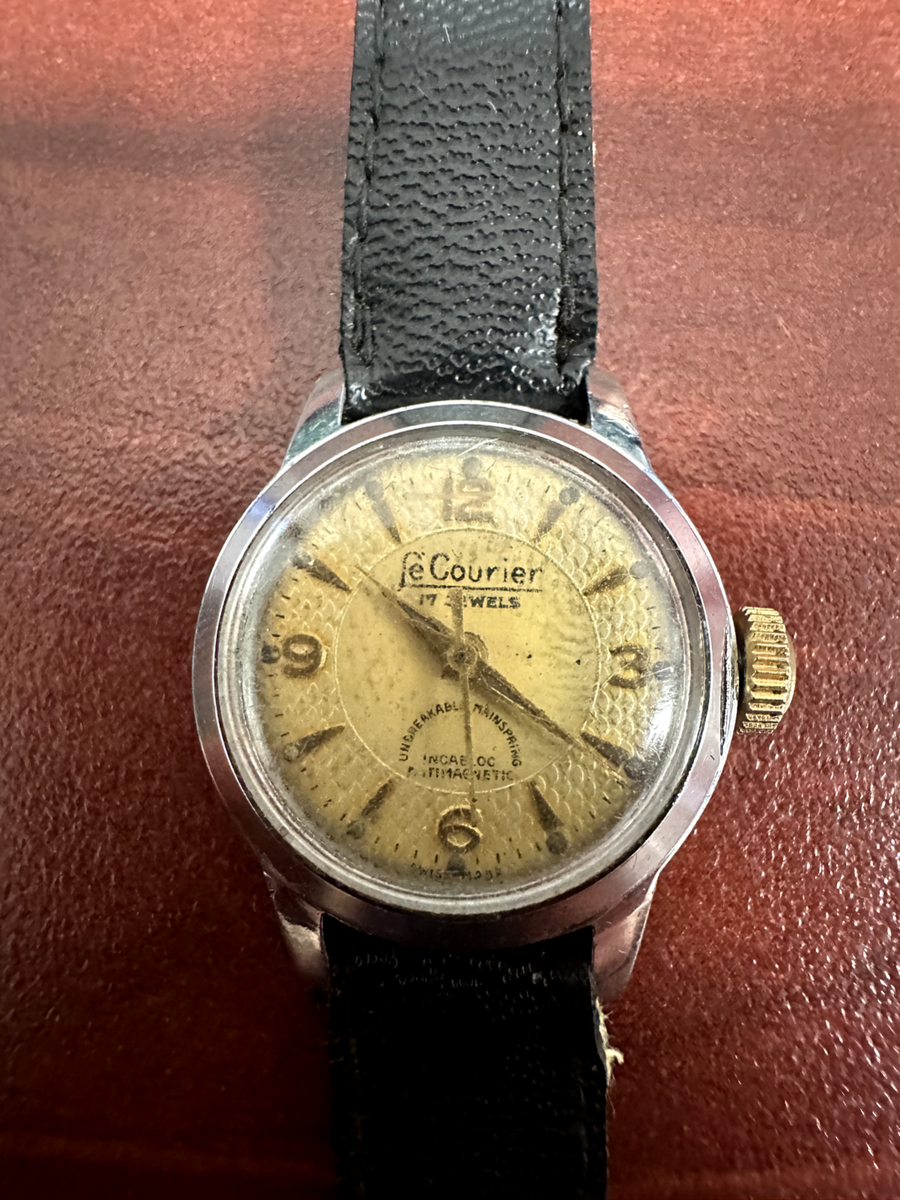 Women's Vintage Le Courier 17 Jewels Wind Up Prefis MVMT Watch