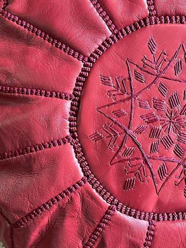 NEW Moroccan Grain Leather Pouf Pouffe Ottoman Footstool BURGUNDY - AU SELLER - Picture 3 of 4