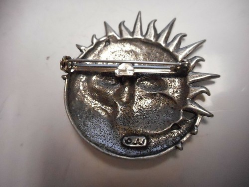 JJ PEWTER PIN **SUN KISSING THE MOON ** ** BEAUTIFUL RARE ((( FANTASTIC ))) - Picture 4 of 6