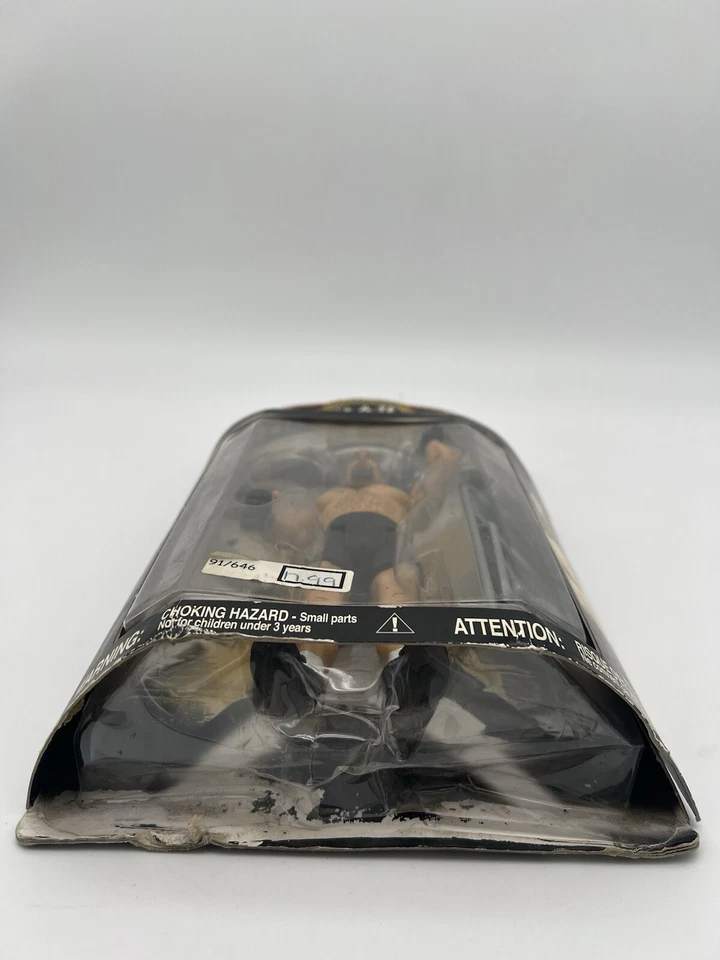 Figura de acción Jakks Pacific WWE 2007 Classic Superstars Tank Abbott Foto 2 de 4