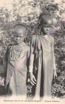 CPA AFRIQUE MISSIONS DES P.P. du Saint Esprit enfants indigènes