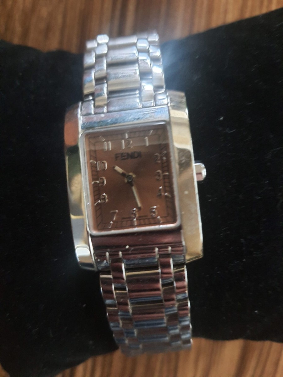 Unused Fendi Classico 3 ATM Quartz Women display picture 3