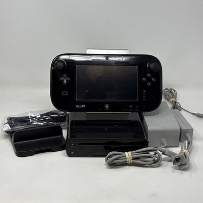 Nintendo Wii U 32GB Console Complete Bundle Deluxe Black and Gamepad Tested