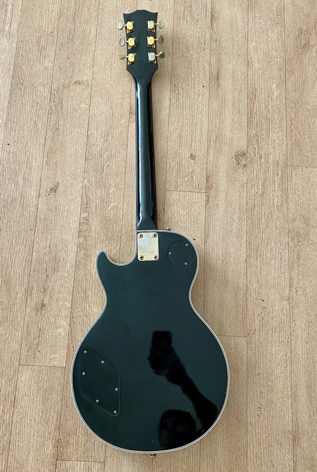 Picture 2 of 11