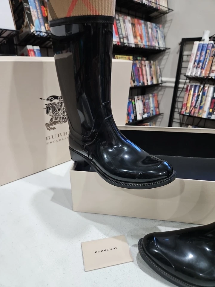 Botas de lluvia Burberry para mujer negras Crosshill House Check - talla 36 hechas en Italia Foto 3 de 4