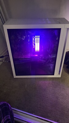 Omen Desktop Gaming PC (READ DESCRIPTION)