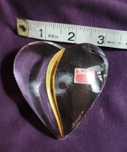 Baccarat Crystal Heart of Passion Paperweight With 18k Gold Accent Signed - Picture 12 of 13