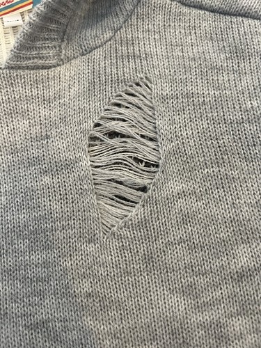 Vintage Havana Girls Gray Distressed Skull Cropped Sweater Hoodie M(10-12) - Picture 3 of 4