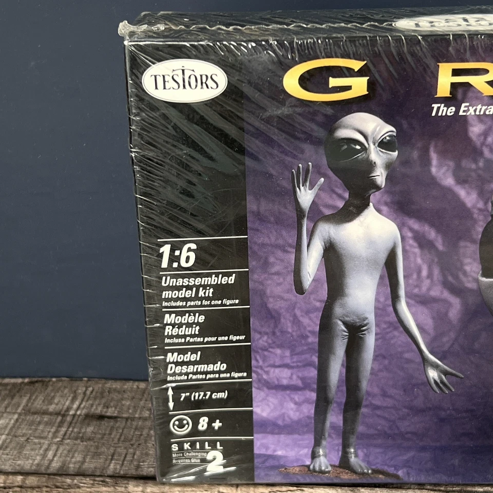 Testors No. 761 Grey The Extraterrestrial Life Form 1995 New 1/6 NEW SEALED - Image 2 of 4