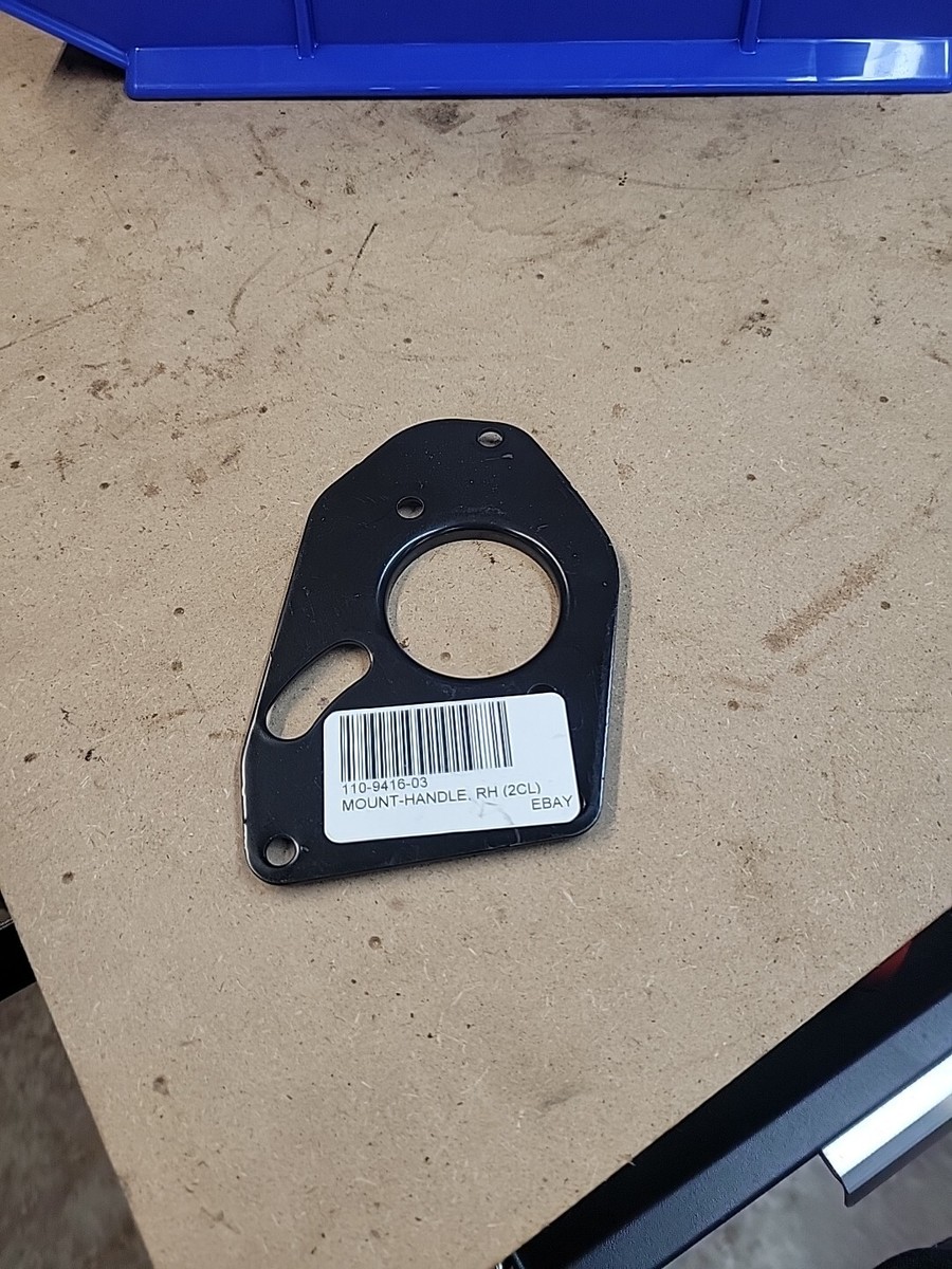110-6562 OEM Toro Timecutter Z420 Deflector Chute 42