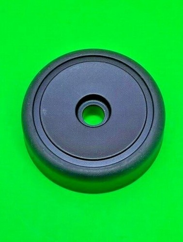 725121 REAR WHEEL EUREKA SC5713, SANITAIRE SC5845, SC4570 Commercial Vacuums - Bild 1 von 2