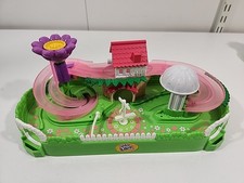 Little Live Pets Lil  Ladybug Garden Playset