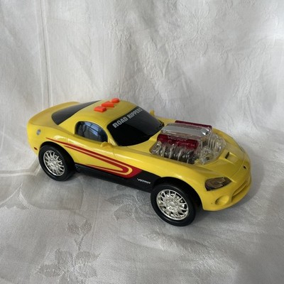Road Rippers Dodge Viper SRT10 Yellow 2011 Lights Sound Motion Works *video*