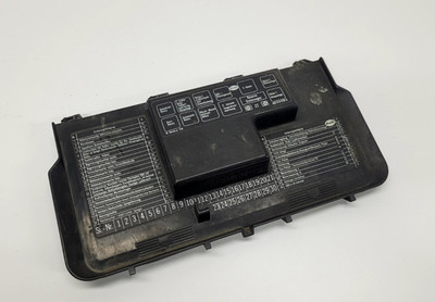 Audi 80 B3  Sicherungskasten Abdeckung Deckel  893941801  893010030Q  (02)