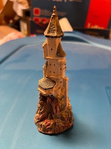 Vintage, 1986 Lilliput Lane Castle Collection, Castle of the Golden Chalice
