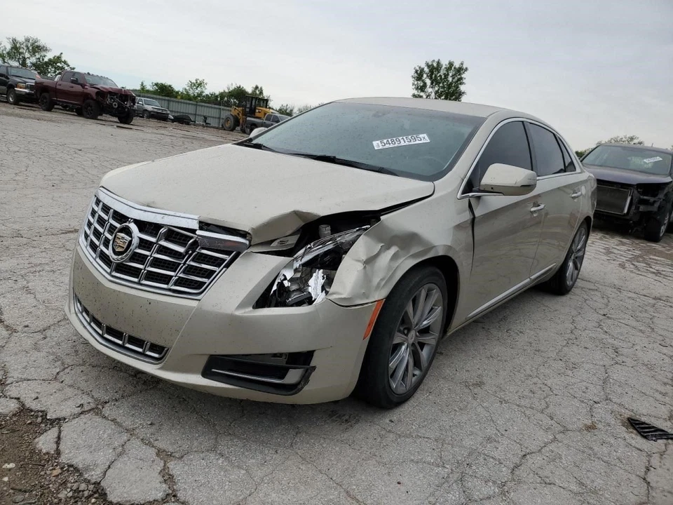 2013 凯迪拉克 XTS 变速器换档 — 第 2/4 张图片