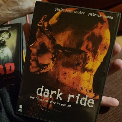 Dark Ride - Pay to get in. Pray to get out. Horror Slasher 2000er Geisterbahn 