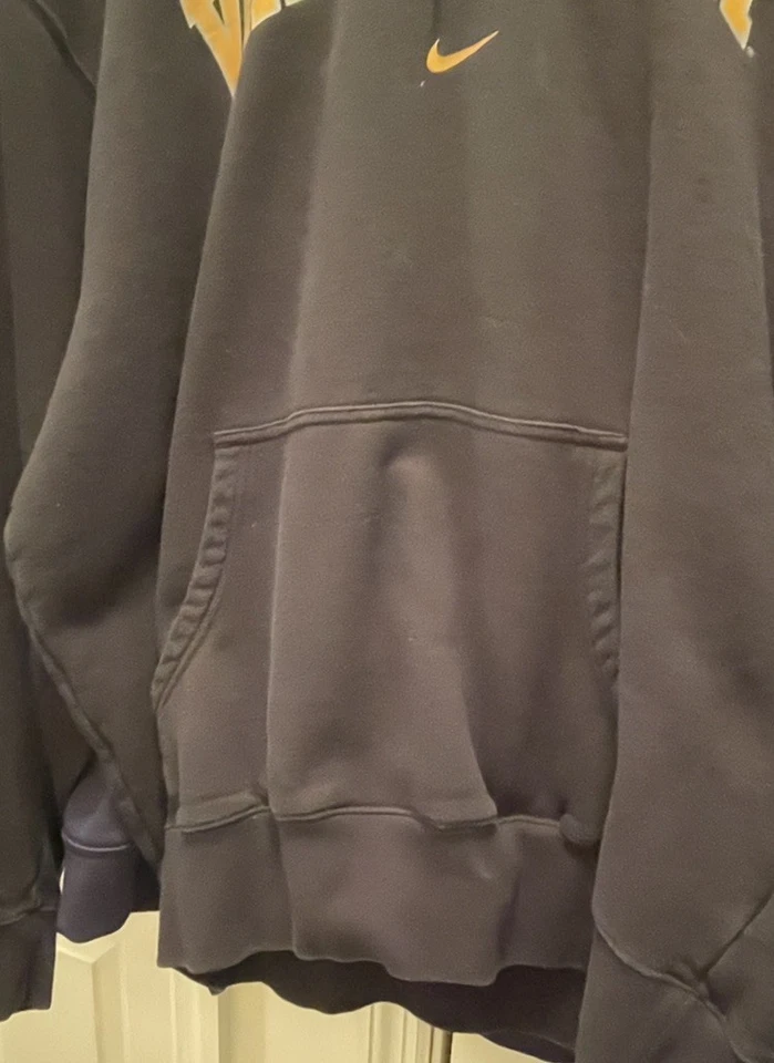 Vanderbilt Commodores连帽衫耐克尺寸大号前手保暖口袋 — 第 3/4 张图片