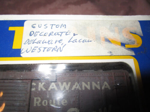 K-LINE PHOEBE SNOW D L & W CUSTOM DECORATED BOX CAR in BOX - Picture 4 of 9