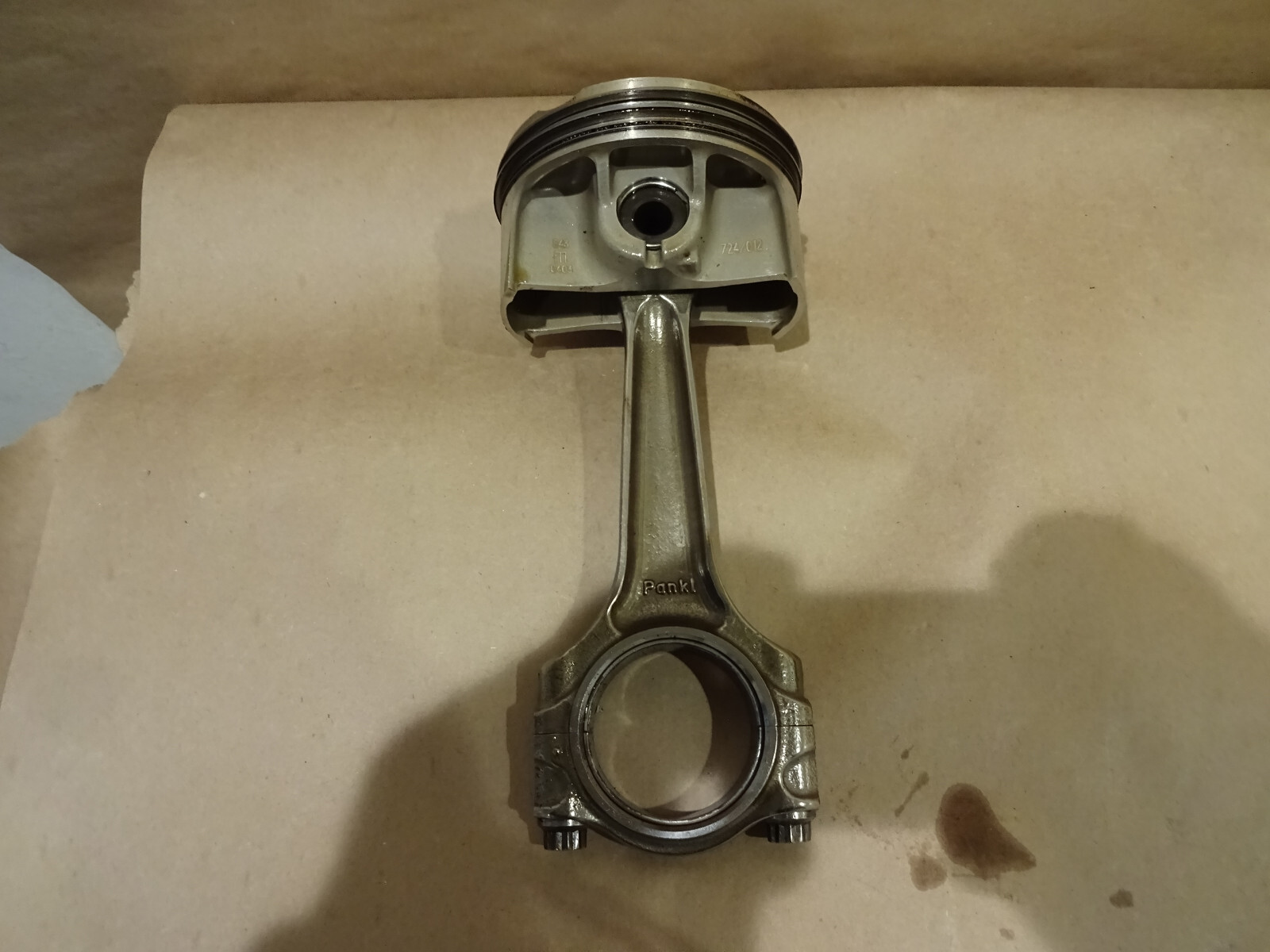 Maserati 4200, Quattroporte-RH Engine Piston & Con Rod Cyl# 2 -P/N 198410-192402