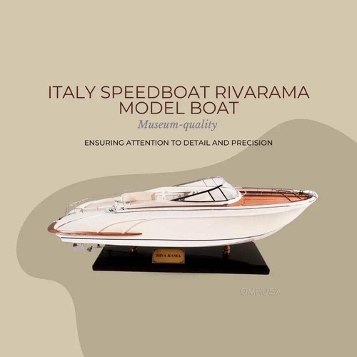 Italy Speedboat Rivarama Model - Picture 11 of 11