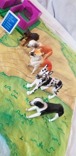 TOLLES KINDER - HUNDEAUSSTELLUNG SPIELSET - SPIELMATTE - REQUISITEN - HUNDE - Bild 4 von 7