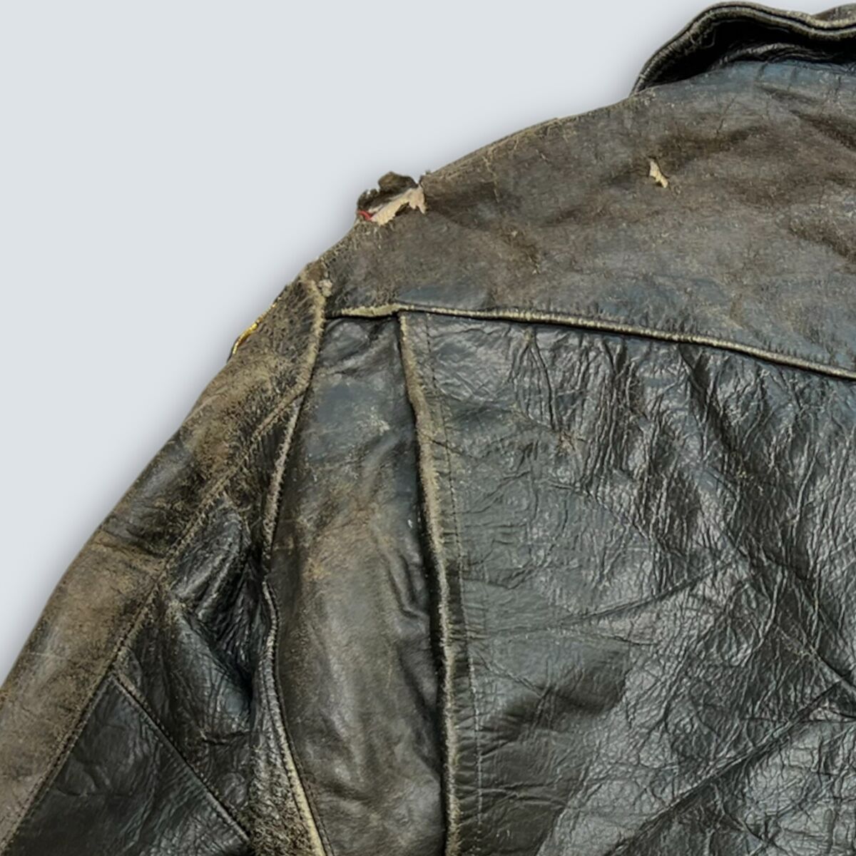 Vintage 60s Sears Oakbrook Distressed Leather D Pocket Vintage 60s Sears Oakbrook Distressed Leather D Pocket