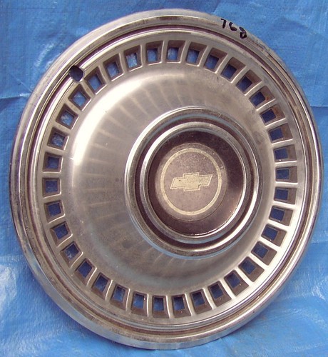 RF768 1971 71 1972 72 Chevrolet Chev Chevy Hubcap Hub Cap Wheel Cover 15" - Picture 2 of 4