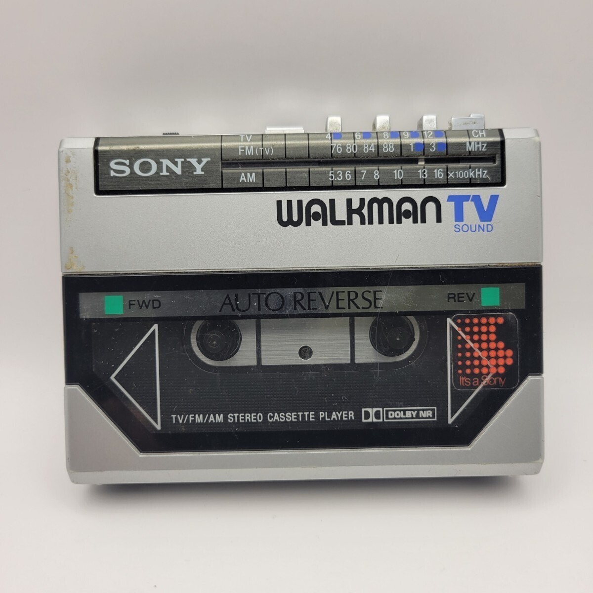 SONY WM-F55 WALKMAN カセットプレーヤー TVFMAM レッド Sony WM-F55 ▷ Walkman.land