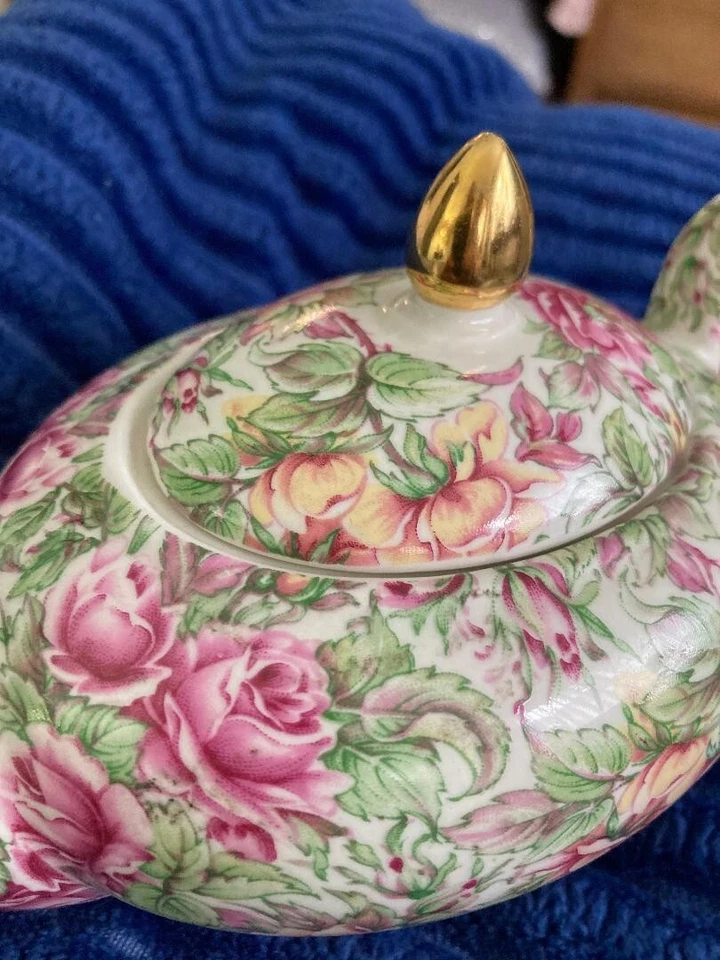 Teapot, Rare Find James Sandler Florence Chintz Teapot, Pink Country Roses - Image 3 of 3