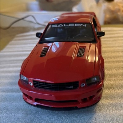 Saleen Mustang s281  Welly Red Diecast Model Car 2007 