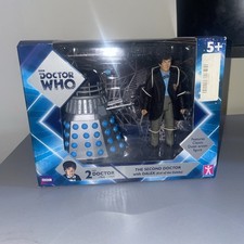 Doctor Who The Second Doctor with Dalek (Evil of the Daleks)