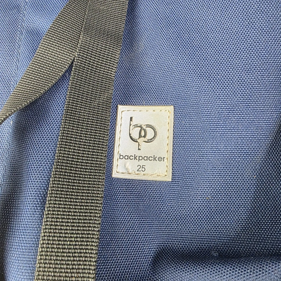 Eurohike Backpacker 25 Rucksacks Daysacks Blue Backpack Hiking Outdoors - Image 3 of 4