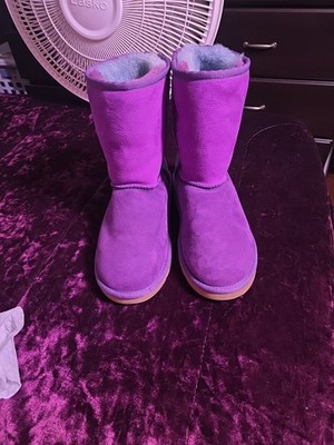 UGG S/N 3151 Classic Short Patchwork boots shades of purple and blueWoman Size 5