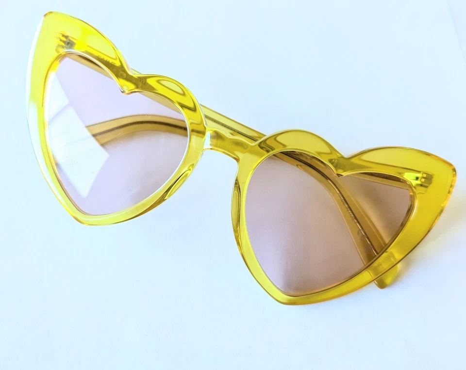 Gafas de sol LouLou amarillo transparente en forma de corazón Saint Laurent Foto 2 de 4