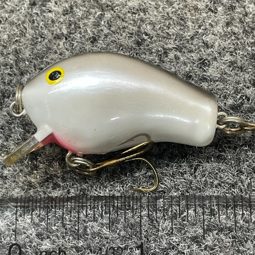 Bandit 1000 Pre-Pradco Vintage Crankbait Fishing Lure 1.5" - Pearl Black Back 03 - Picture 4 of 11