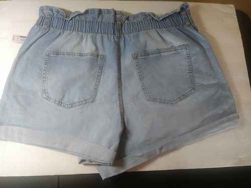 No Boundaries Women's ultra high rise shorts Denim Blue Light Wash Size XXXL - Picture 2 of 12