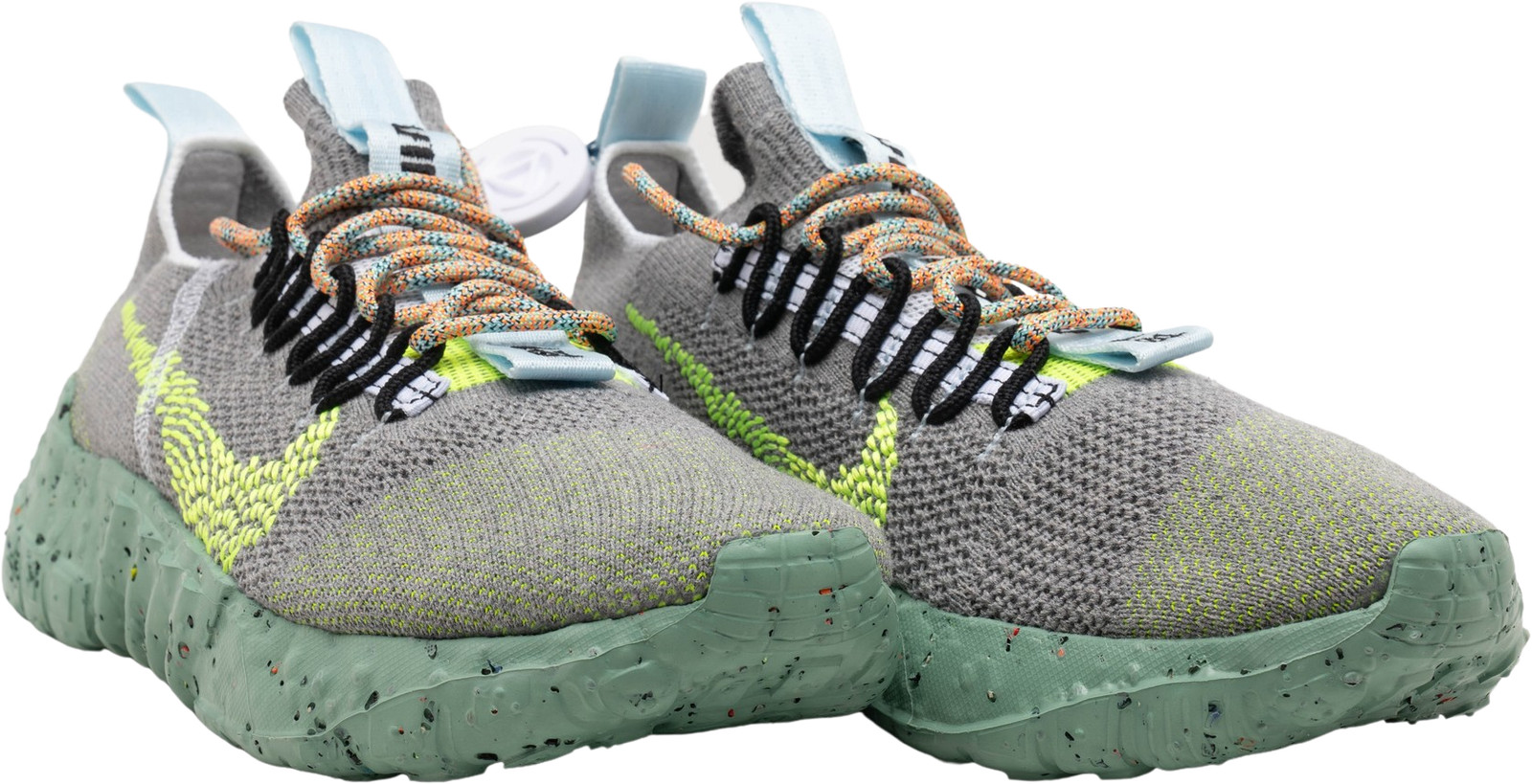 space hippie 01 healing jade on feet