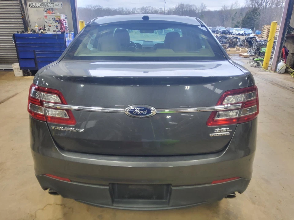 Cilindro maestro de freno usado se adapta a: Ford Taurus 2015 incluye depósito grado A Foto 3 de 4