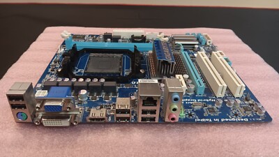 Gigabyte GA-880GM-D2H Socket AM3 Motherboard
