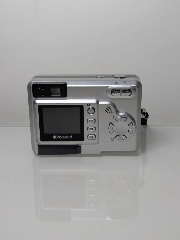 Polaroid PDC-5055 5.3MP Digital Camera (Tested Working) - Image 3 of 4