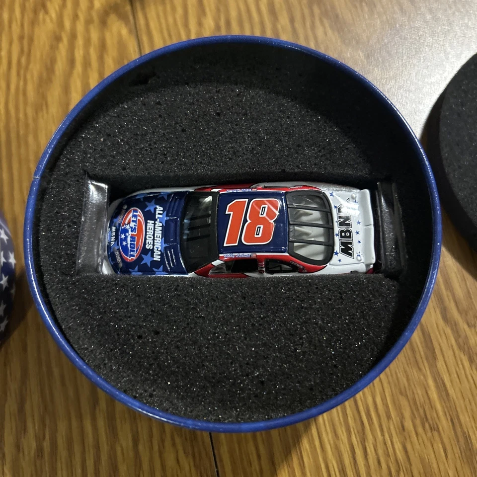 Bobby Labonte 1/64 2002 #18 Interstate Batteries/Let's Roll w/Collector Tin - Image 3 of 4