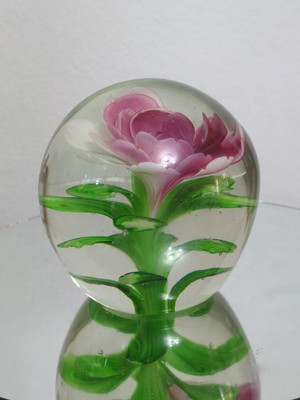Vintage Floral Glass Paperweight Beautiful Pink Bloom 3 In X 3 In