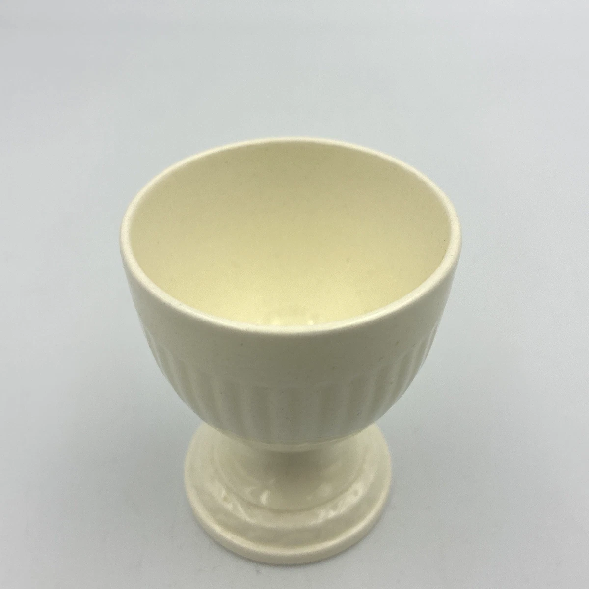 Wedgwood Edme Single Egg Cup Barlaston England Creamware Queensware Vintage
