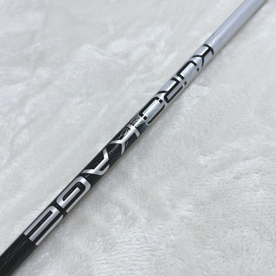 TaylorMade M2 10.5° Driver KUROKAGE Shaft Headcover Included Used