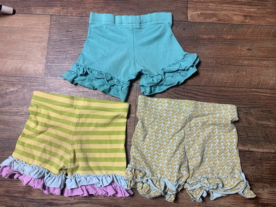 Lote de 3 pares de pantalones cortos Matilda Jane talla 2 volantes azules Foto 4 de 4