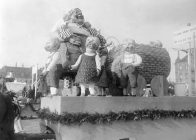 Germany Grand Duchy of Baden Mannheim parade float OLD PHOTO