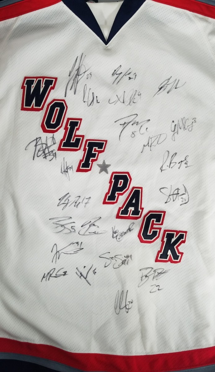 Hartford Wolf Pack AHL 75th Anni 2011 Jersey Autographed By 2014